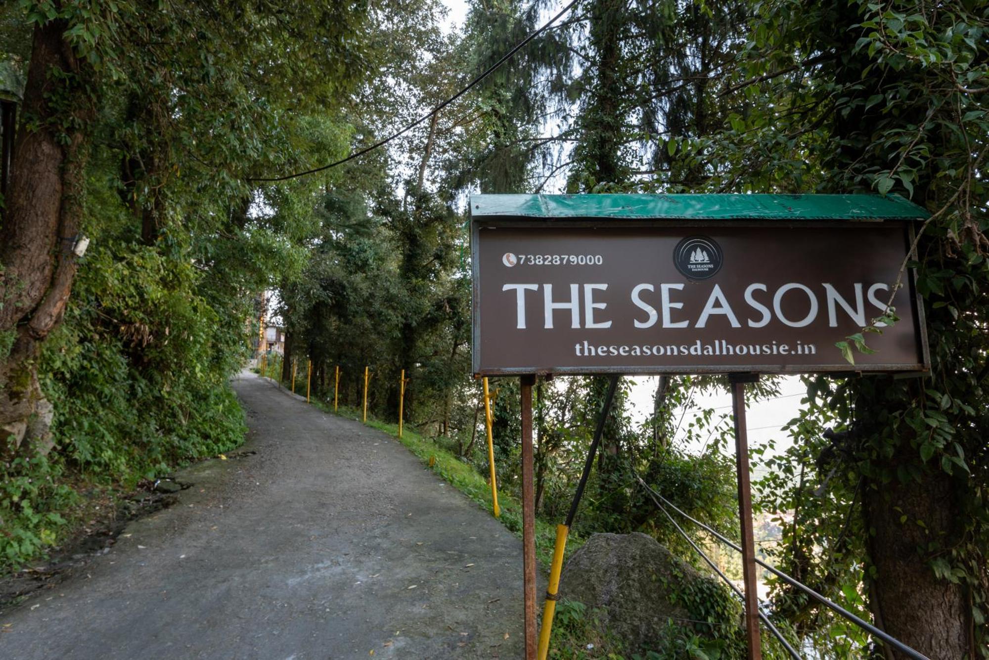 The Seasons Dalhousie - Best Valley View & Mountain View Hotel In Далхаузи Экстерьер фото